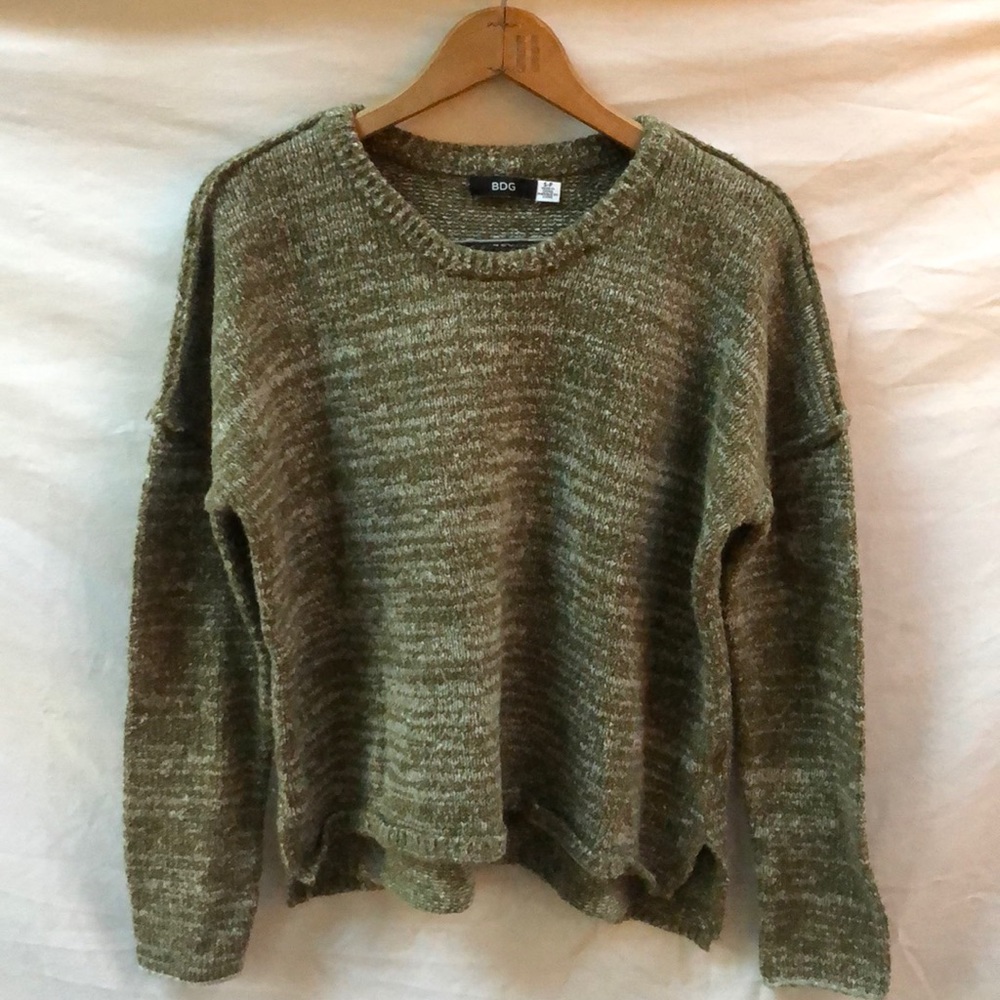 Green speckled urban outfitters sweater